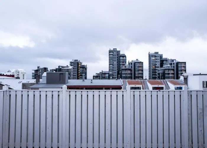 Luna Apartments